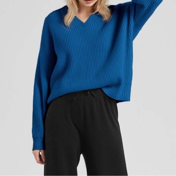 gentle herd Sweaters - Gentle Herd Size M • Glacier Blue Cashmere Contrast Collar Polo Sweater